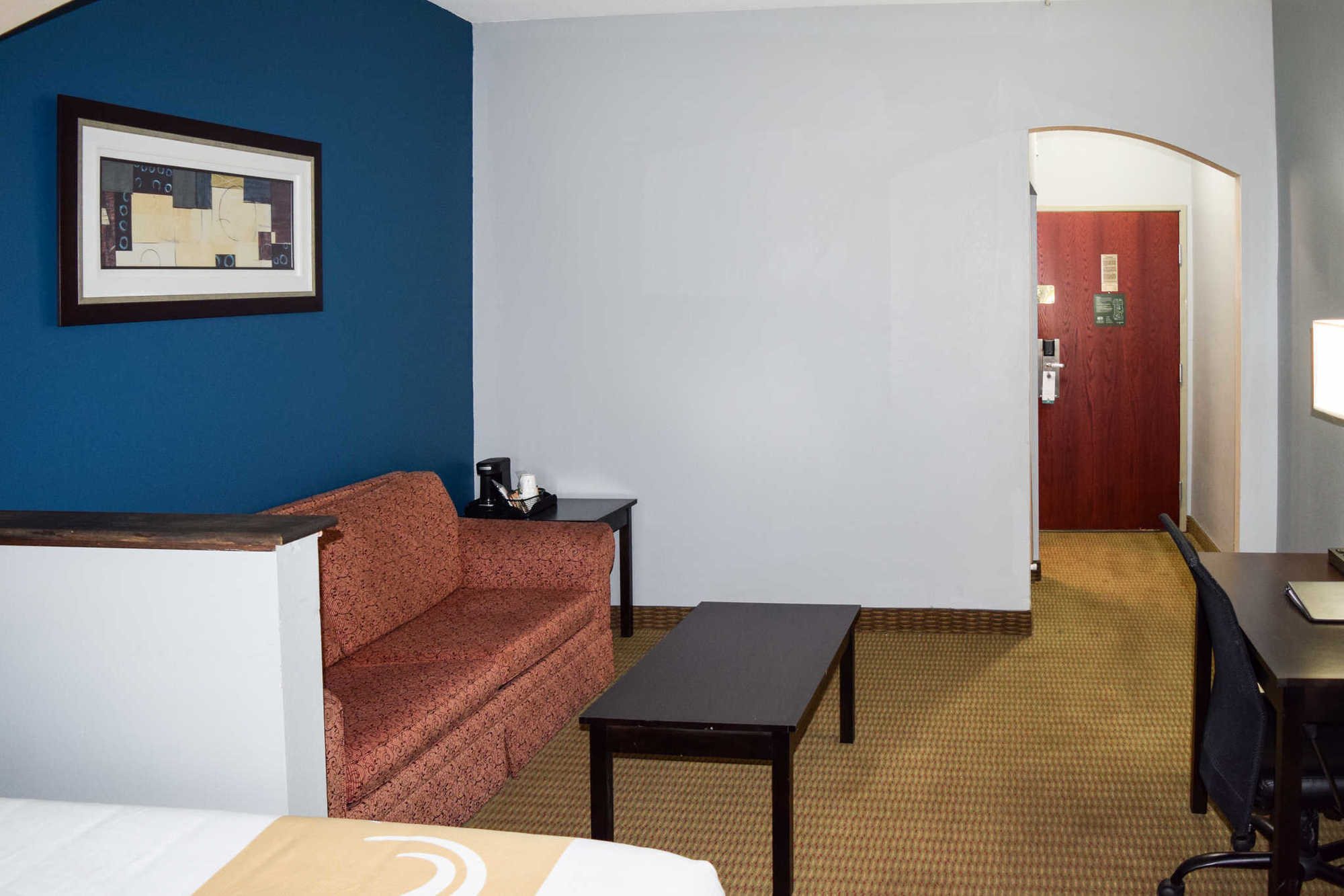 Quality Suites Maumelle - Little Rock Nw Room photo