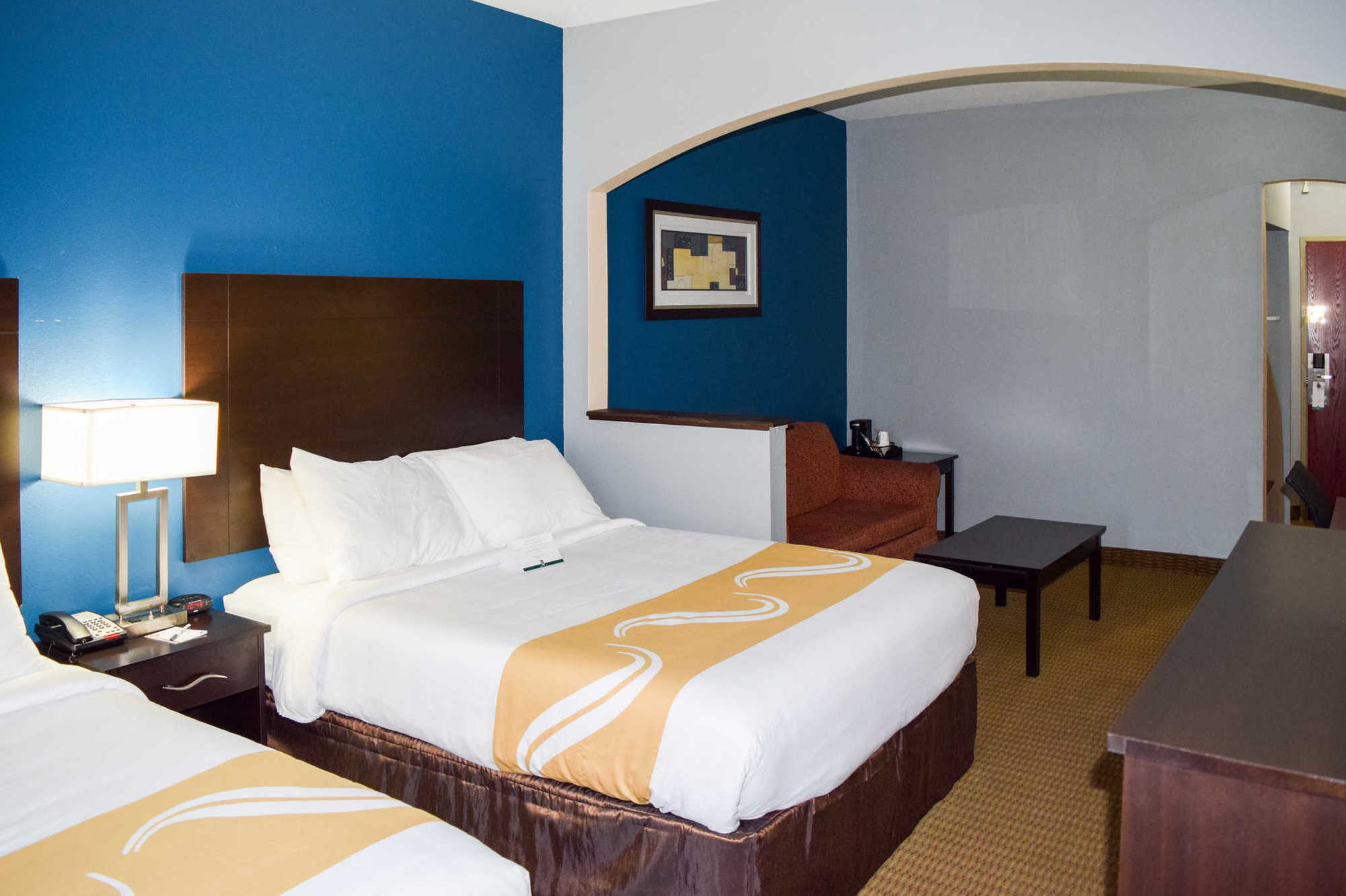 Quality Suites Maumelle - Little Rock Nw Room photo